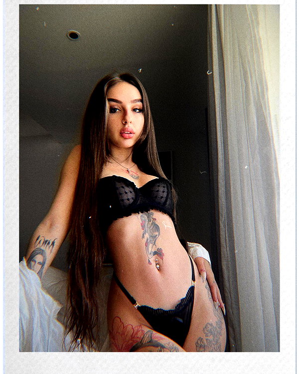 karin_orhov instagram image archive image