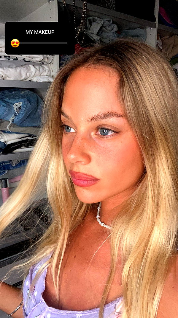 barzomer instagram image archive image
