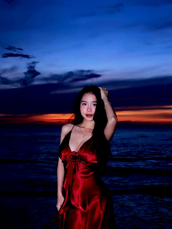 lyhythuedoxinh instagram image archive image