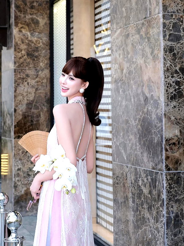 lyhythuedoxinh instagram image archive image