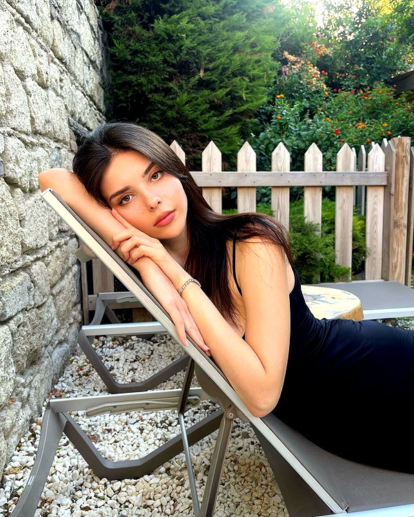 melsaimc instagram image archive image