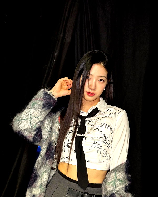 zuhazana instagram image archive image