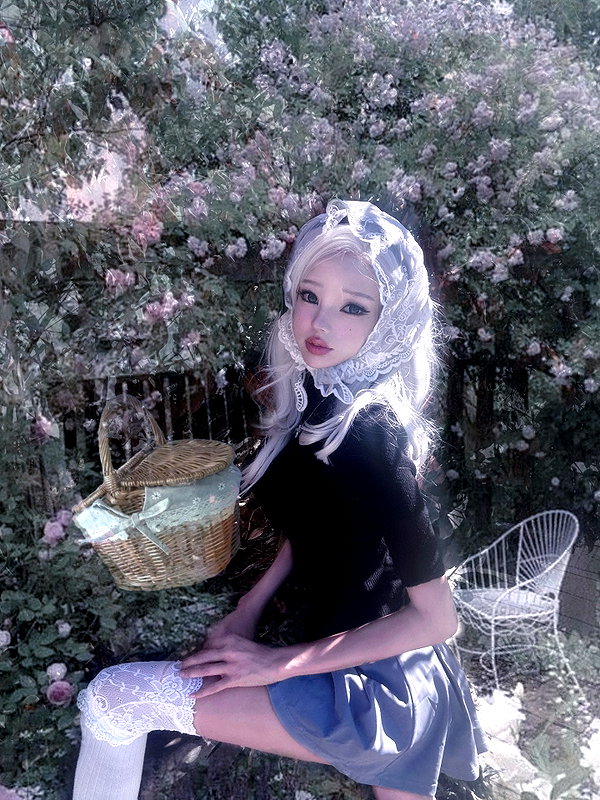 Archived image from @irisinna on Instagram