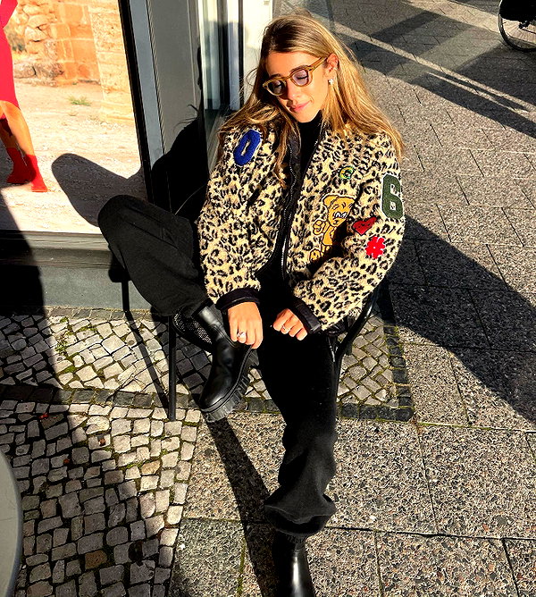 annezivi instagram image archive image