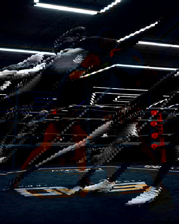 tateauraa tateauraa archive image