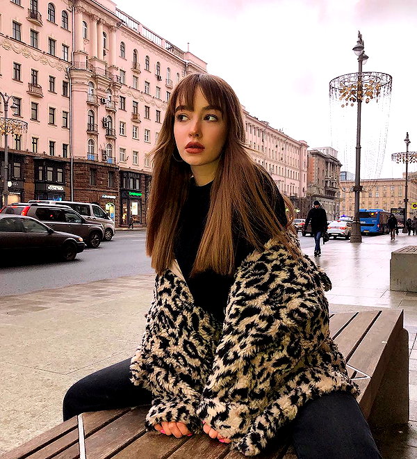 veroni22ka instagram image archive image
