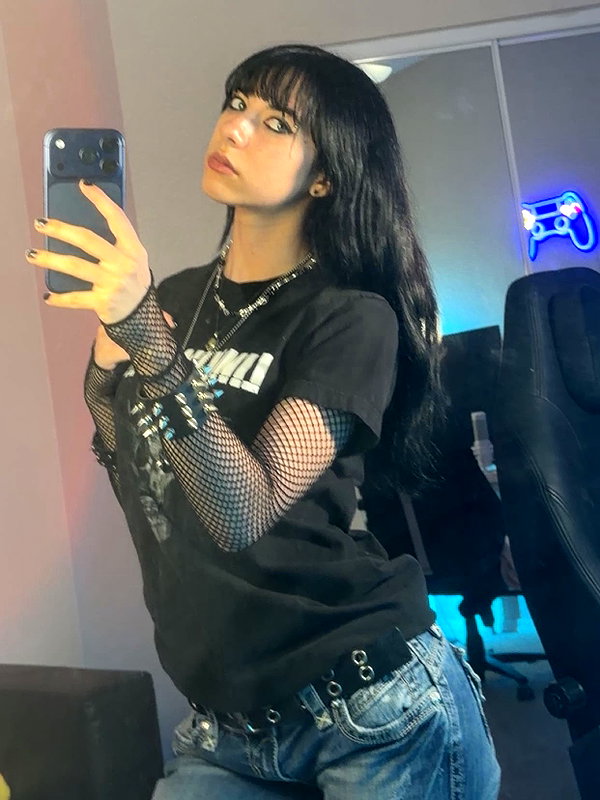 aveziezz instagram image archive image