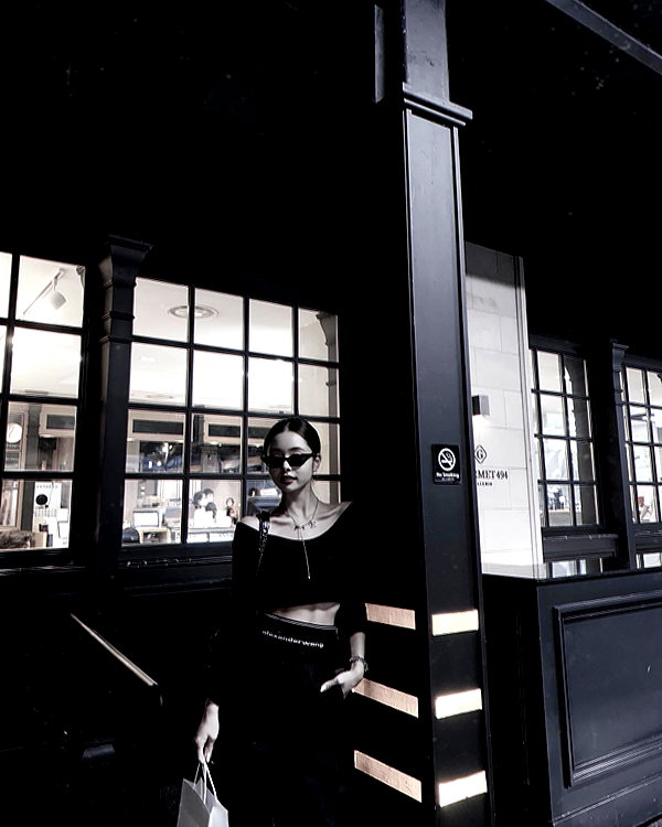 dear.zia instagram image archive image