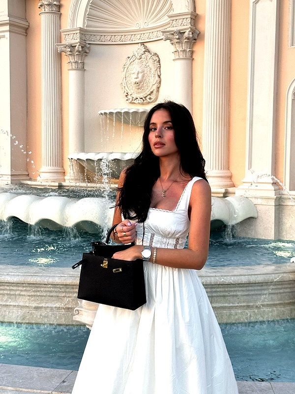 zoeliss instagram image archive image