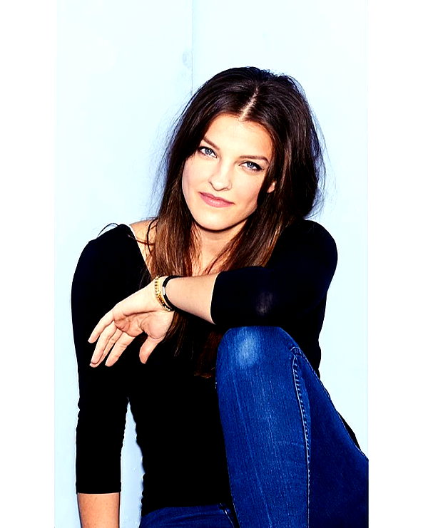 realbarbarapalvin instagram image archive image