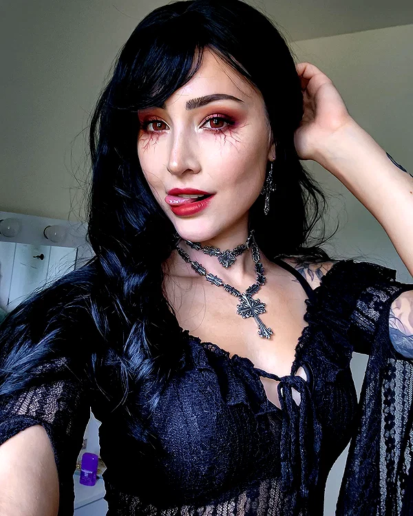 luxlo.xo instagram image archive image
