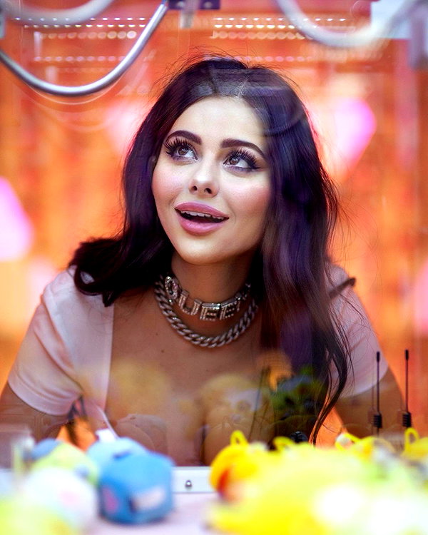 azzyland instagram image archive image