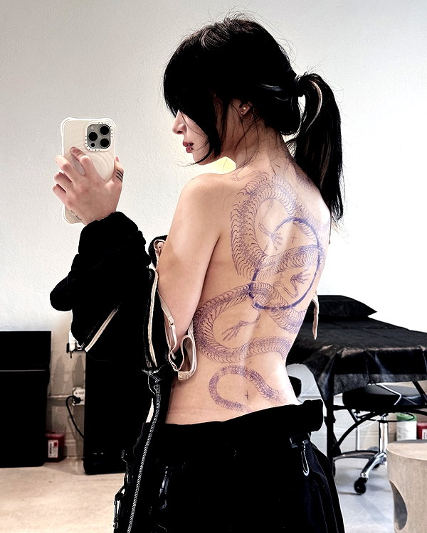 atlaseuu instagram image archive image