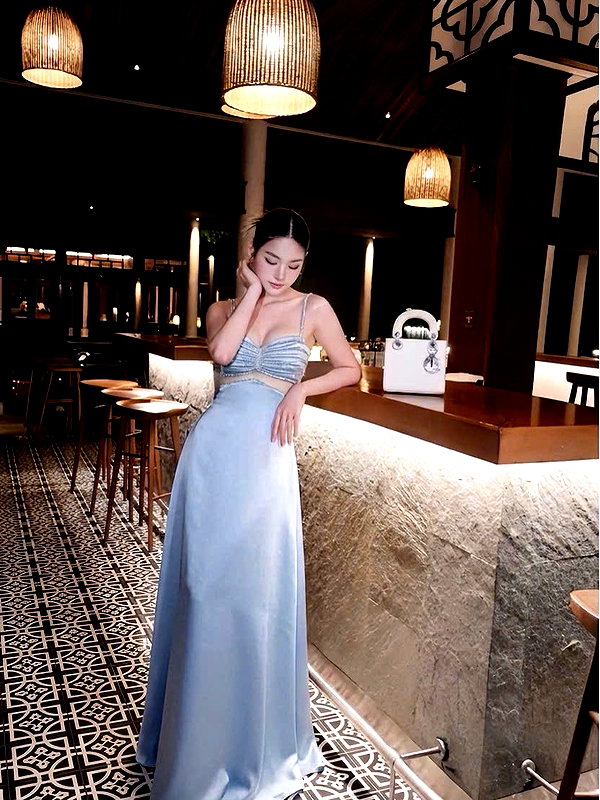 lyhythuedoxinh instagram image archive image