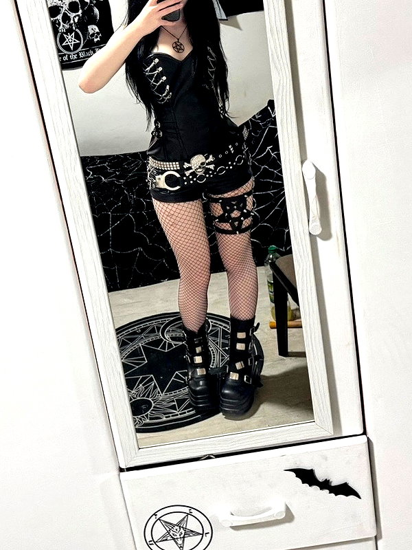 vampiryska instagram image archive image