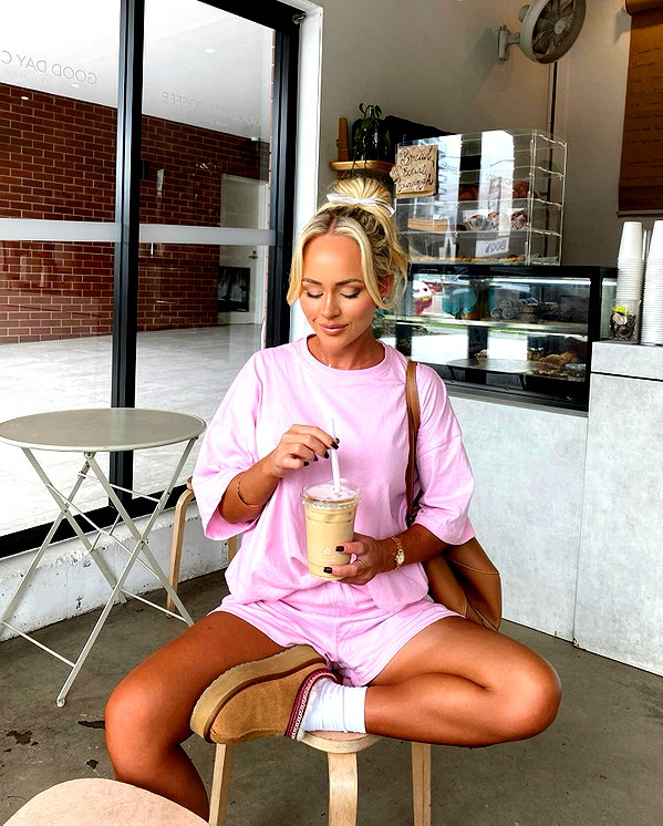 allieauton instagram image archive image