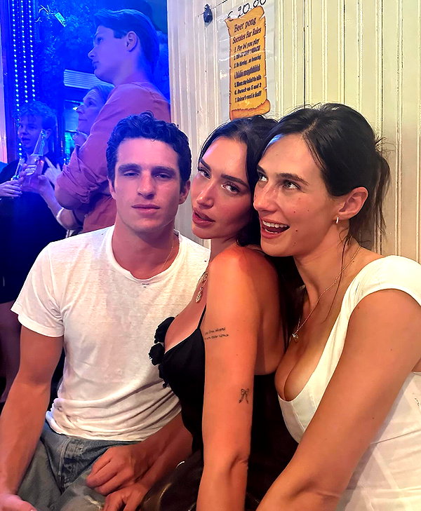 staskaranikolaou instagram image archive image