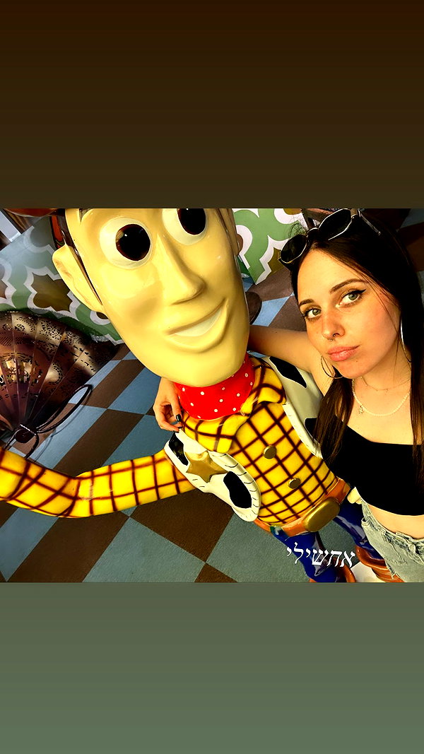 nicole.shpo instagram image archive image
