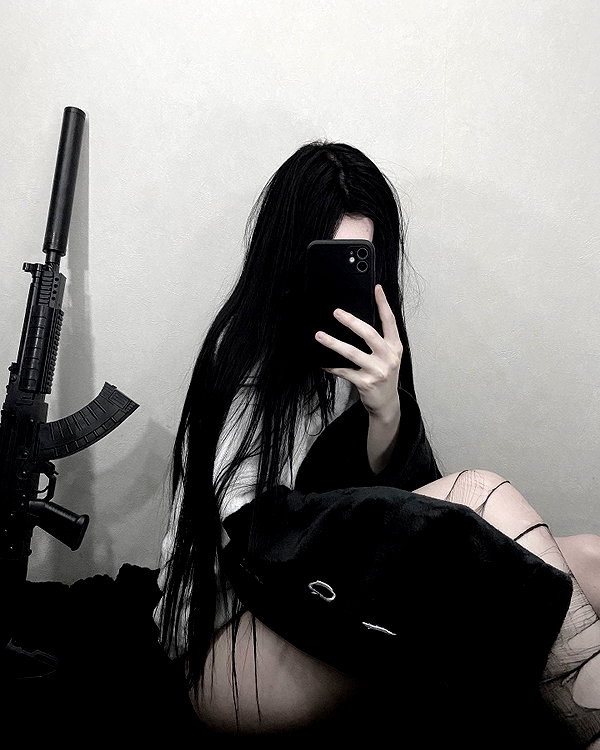 glowmoonshorty instagram image archive image