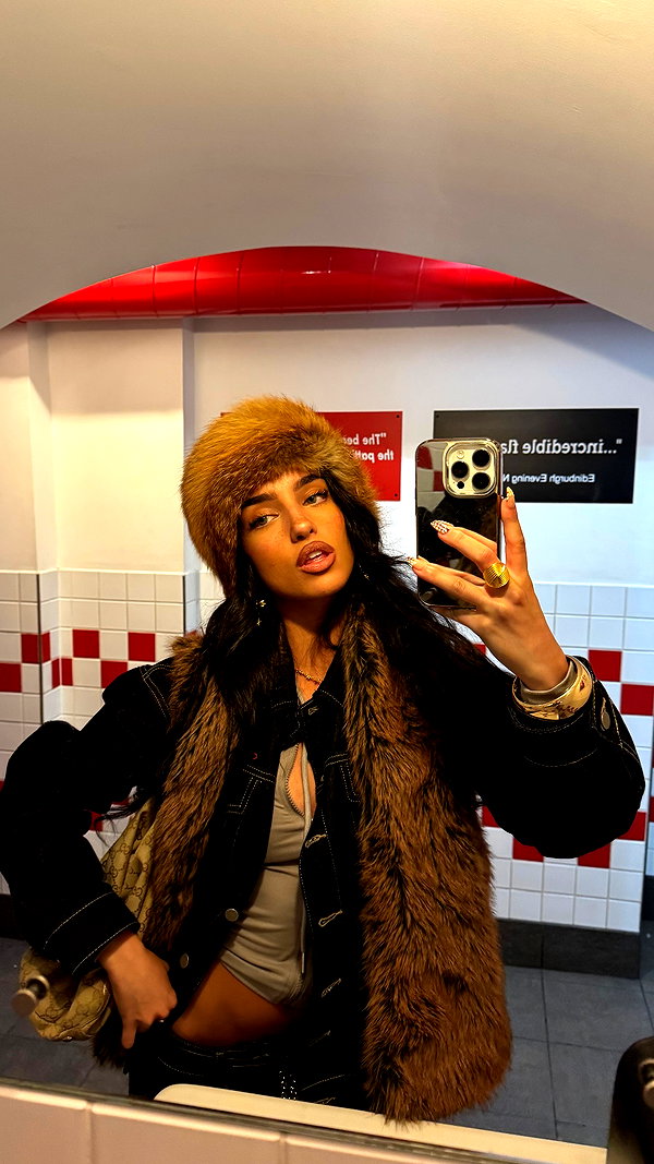 ellachristo instagram image archive image