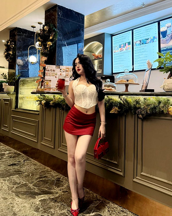 lyhythuedoxinh instagram image archive image