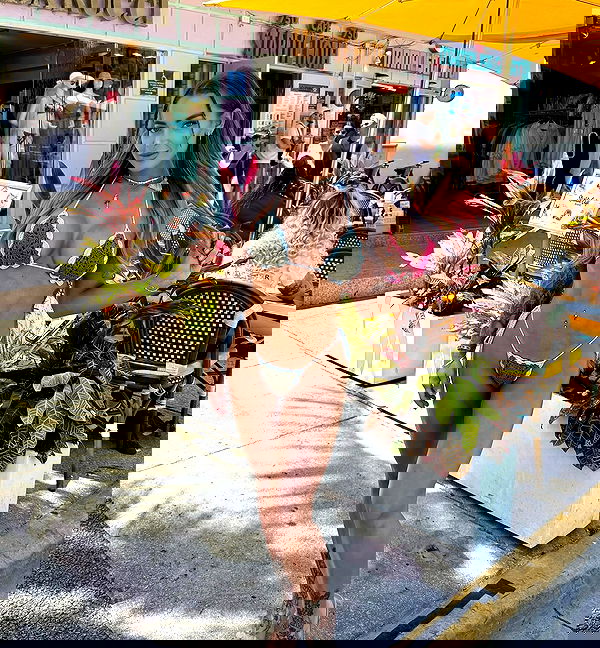 itshayleydavies itshayleydavies archive image