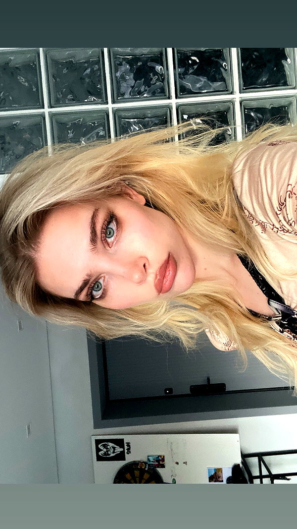 alien.hanna instagram image archive image