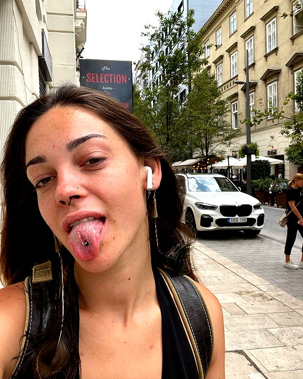 eva_romanovski instagram image archive image