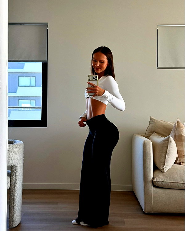 _hannahpearson_ instagram image archive image