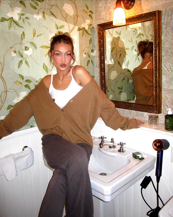 gigihadid instagram image archive image