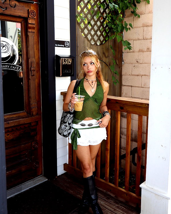 isavramirez instagram image archive image