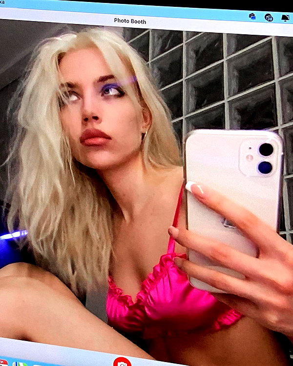 alien.hanna instagram image archive image