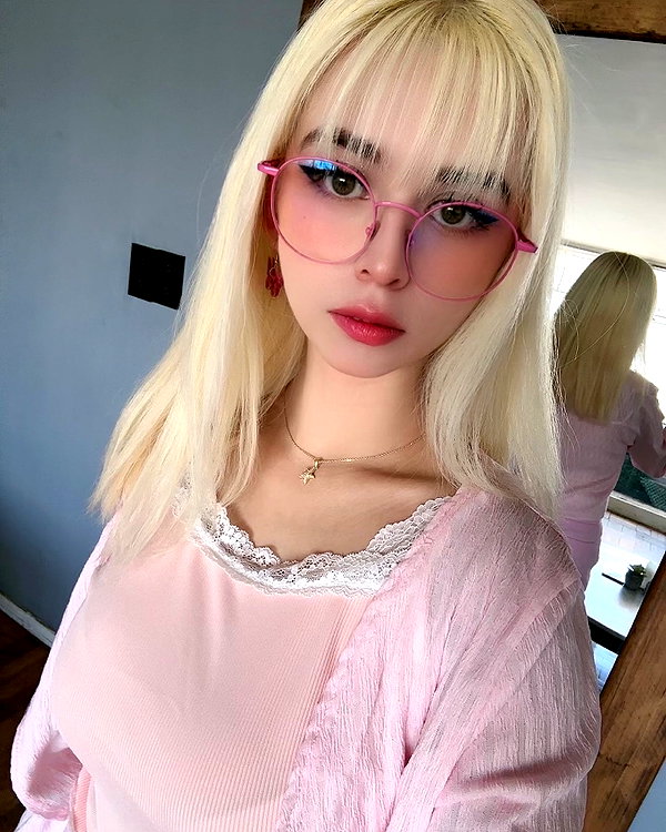 luly1980s instagram image archive image