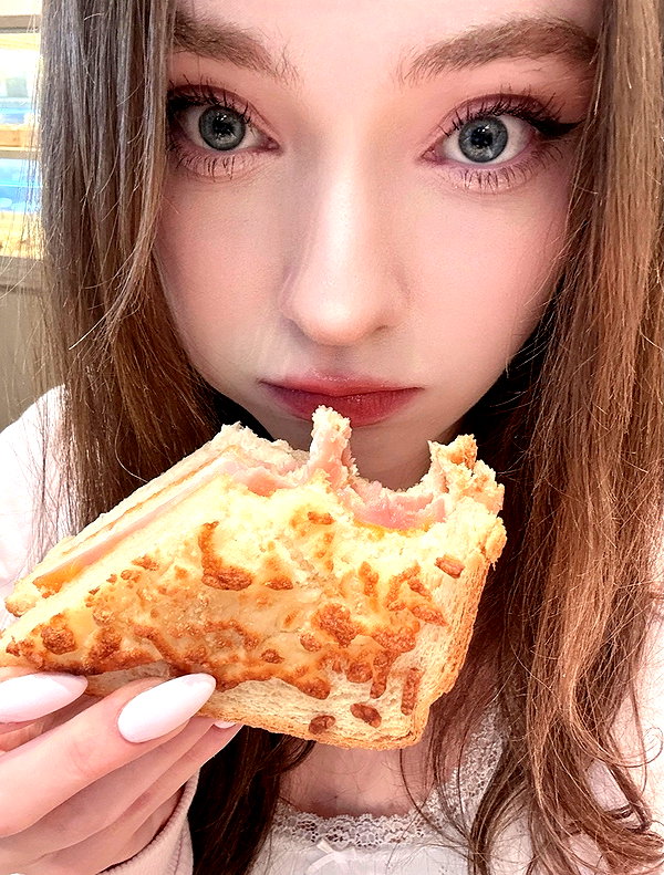 1uvgabi instagram image archive image