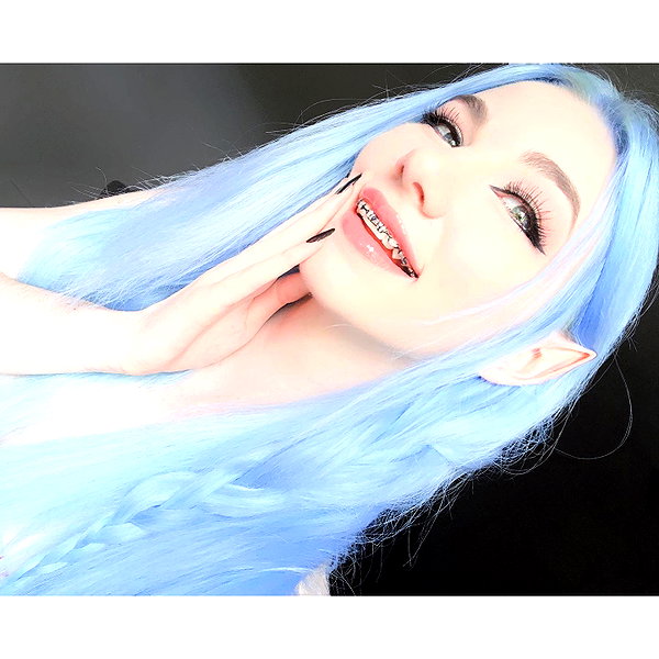 danielle.mercedie instagram image archive image