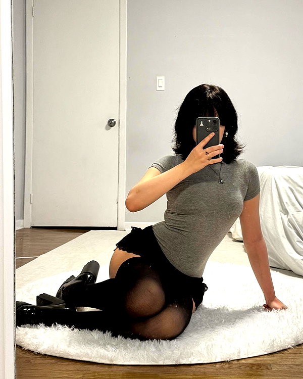 minenmi_ instagram image archive image