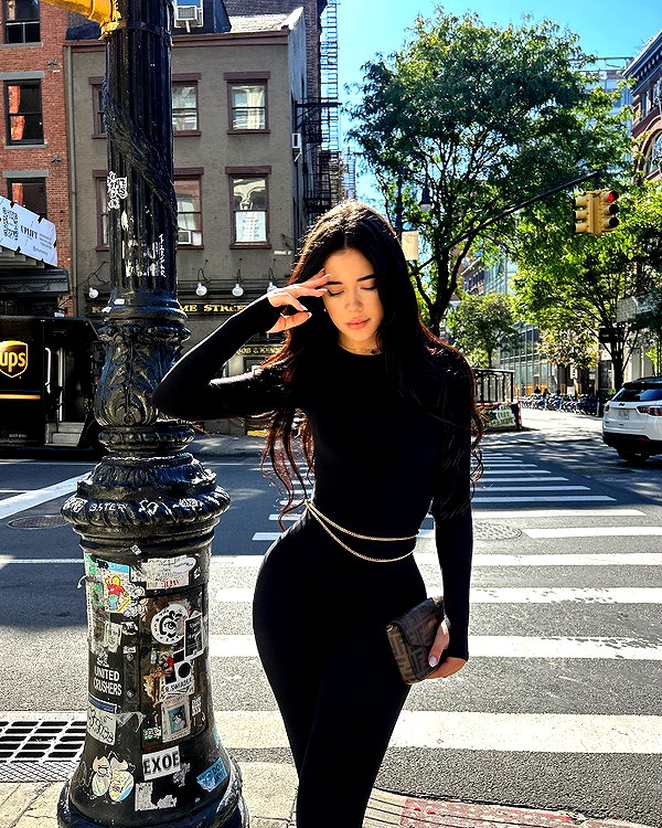 vanessa.rhd instagram image archive image