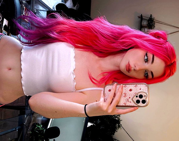 danielle.mercedie instagram image archive image