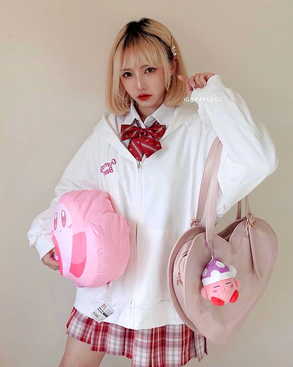 rakukoo instagram image archive image