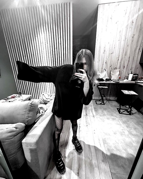 ak1raww instagram image archive image