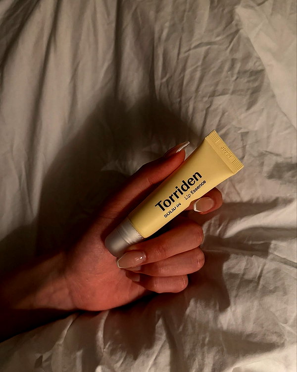 daxbin instagram image archive image