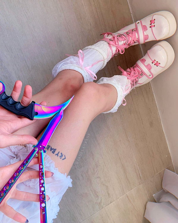 jadelaverne instagram image archive image