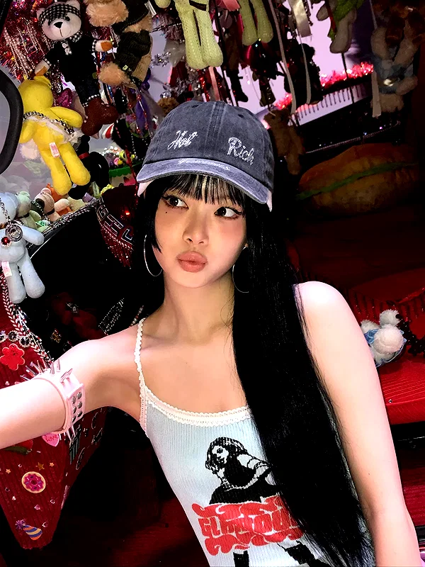 hhh.e_c.v instagram image archive image
