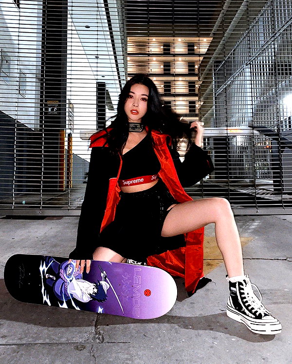 emily.ghoul instagram image archive image