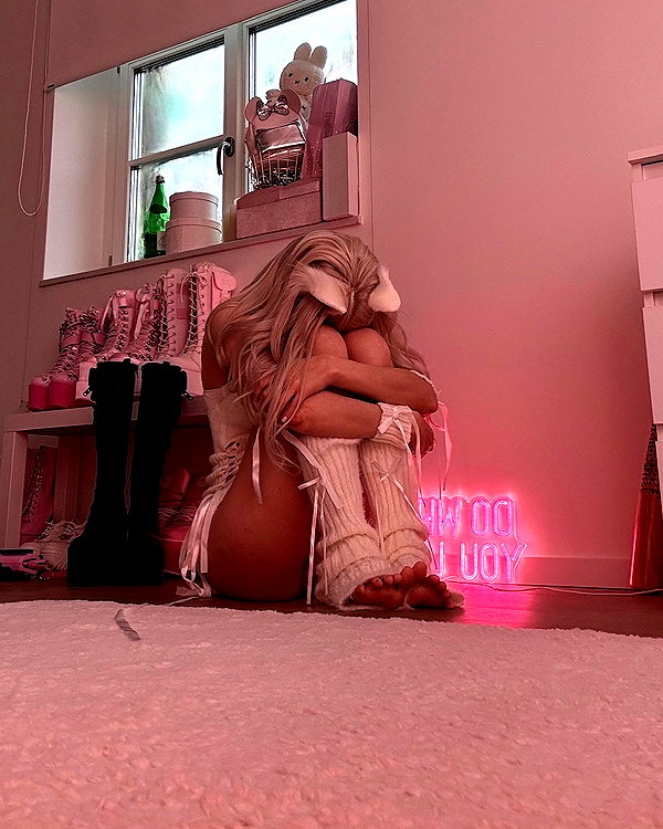 milkiwifey instagram image archive image