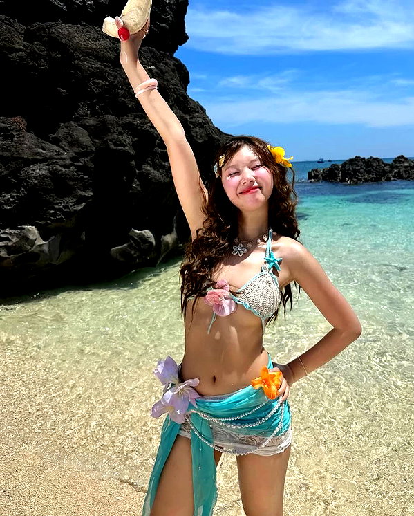 lyhythuedoxinh instagram image archive image