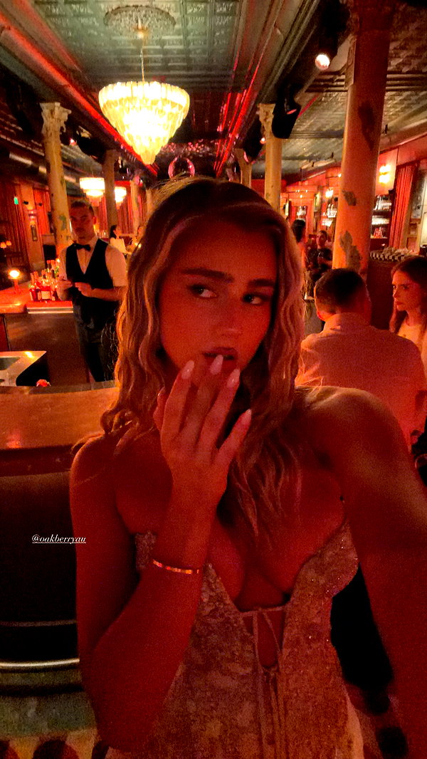 sophadophaa_ instagram image archive image