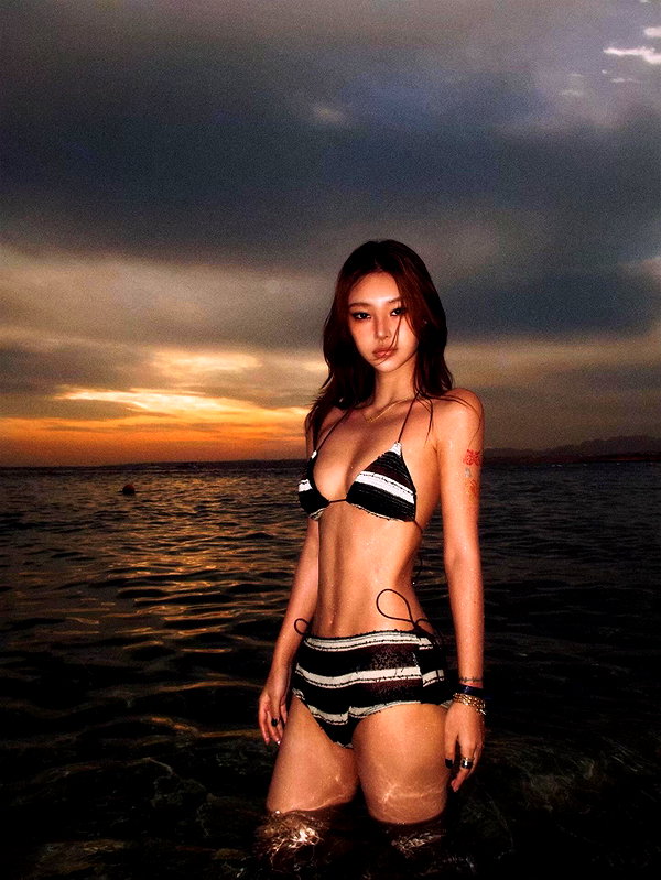 ll.lu1s instagram image archive image