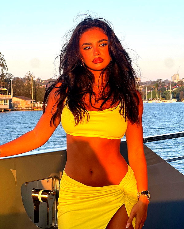 godbless_jess instagram image archive image