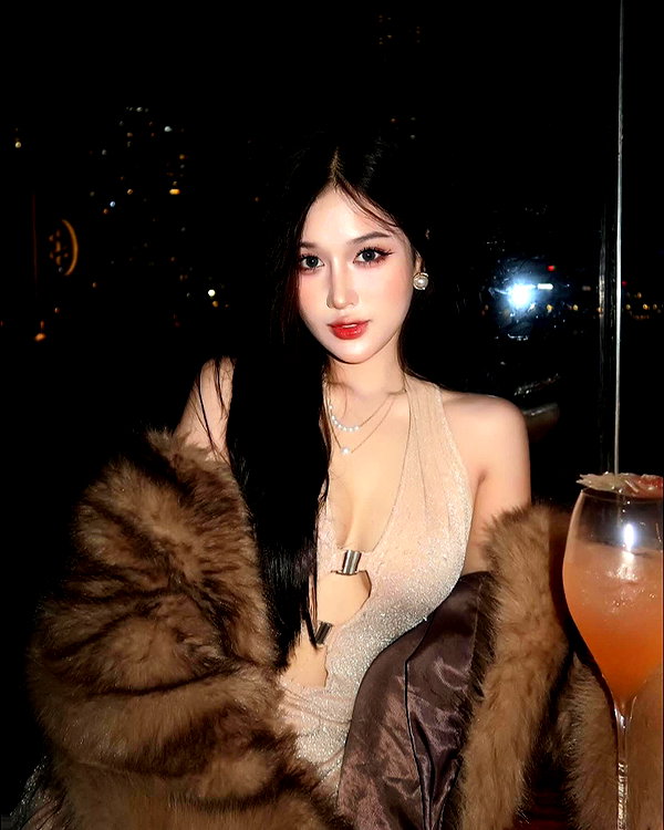 lyhythuedoxinh instagram image archive image